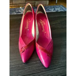 Vintage Caressa Spain Leather Barbie Pink Pumps Sz. 9N
